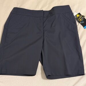 NWT PGA TOUR Women’s Gray/Blue Shorts - Size 6